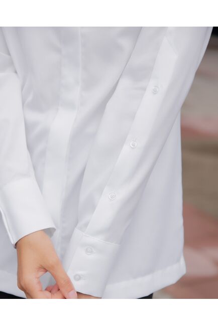 Женская рубашка с пуговицами на рукавах белая фактура "оксфорд" - 8438 от byME 