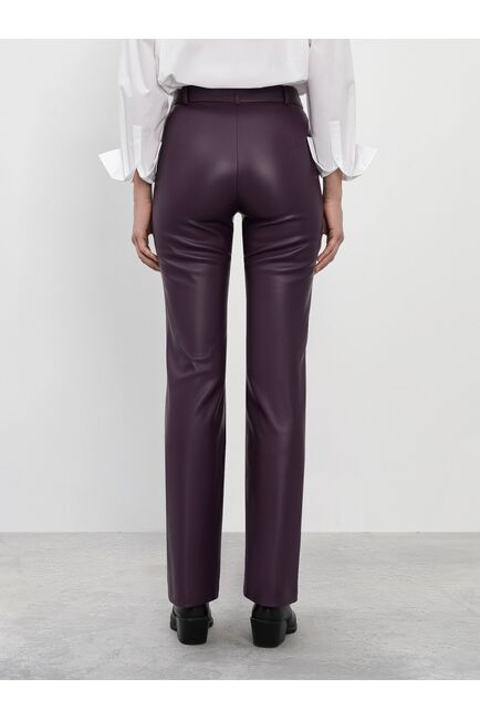 Брюки из экокожи тёмно-баклажановые от byME 
