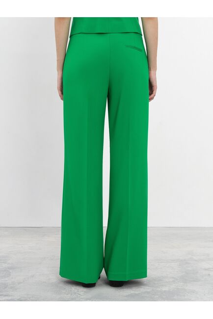 Прямые женские брюки из костюмной ткани зелёные от byME 
