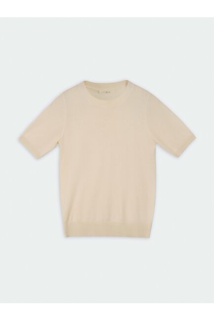 Джемпер с короткими рукавами молочного цвета от byME 