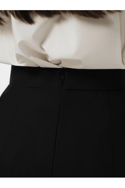 Прямая юбка-карандаш чёрная от byME 