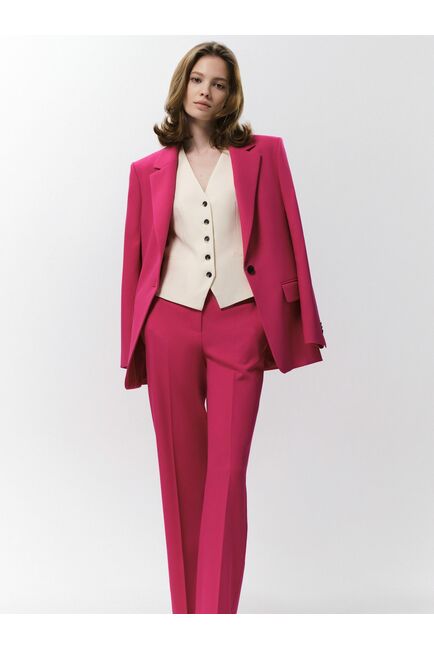 Прямой однобортный жакет ярко-розовый от byME 