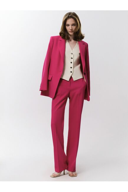 Женские классические брюки со стрелками ярко-розовые от byME 