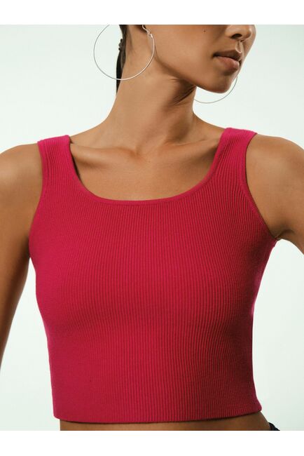 Укороченный трикотажный топ от byME 