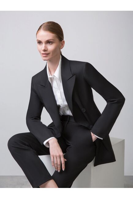 Приталенный двубортный жакет чёрный от byME 