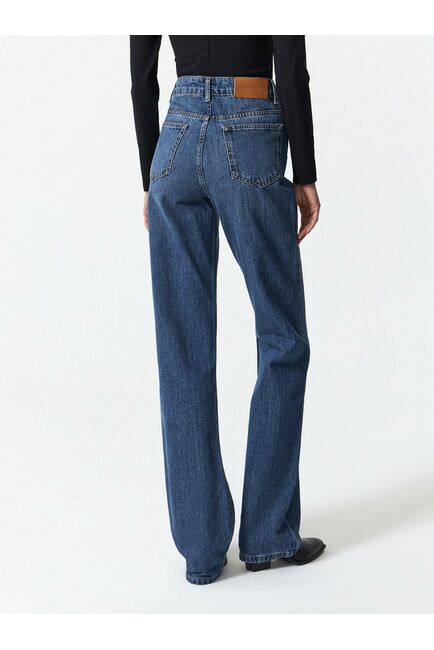 Женские прямые джинсы с эффектом потертости синие от byME 