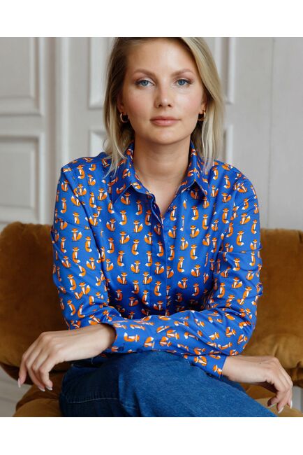 Женская рубашка под пуговицы принт лисы на синем фоне - 7748 от DoubleCuff 