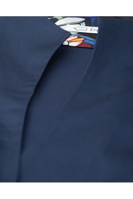 Женская рубашка под пуговицы темно-синяя воротник стойка - 8046 от byME 