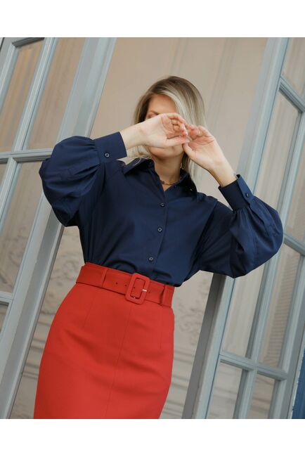 Женская рубашка в оверсайз силуэте под пуговицу с пышным рукавом синяя - 8492 от byME 