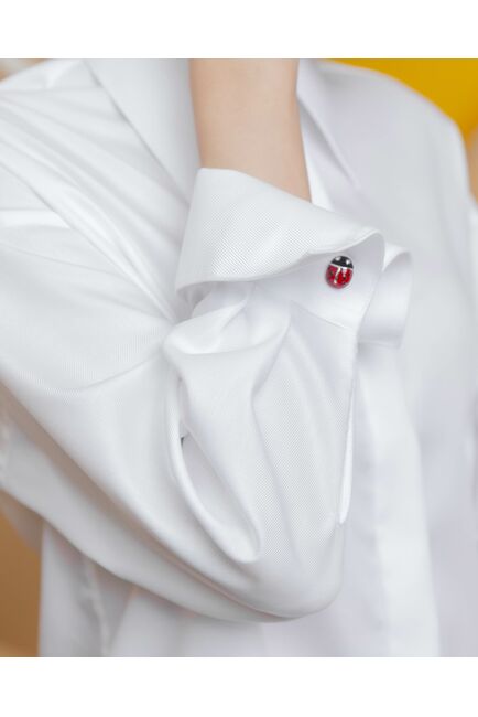 Женская рубашка с высоким манжетом под запонку белая фактура твилл - 8410 от byME 