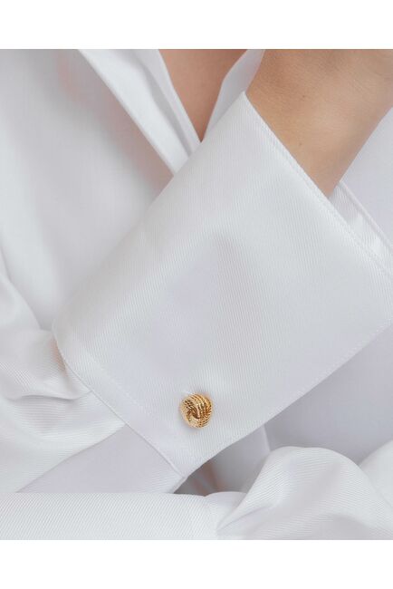 Женская рубашка с высоким манжетом под запонку белая фактура твилл - 8410 от byME 