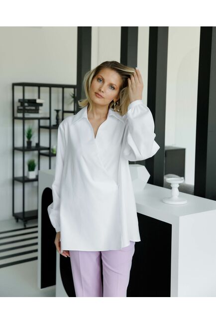 Женская рубашка на запа́х с поясом белая фактура твилл - 8497 от byME 