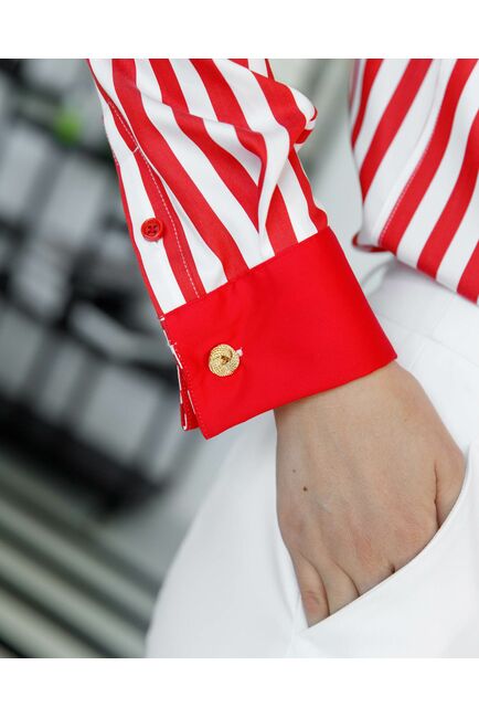 Женская рубашка под запонку в красную полоску с отделкой - 8504 от byME 