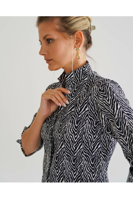 Женская рубашка воротник стойка удлиненная рукав принт зебра 3/4- 8529 от byME 