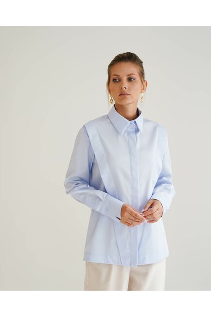 Женская рубашка голубая из хлопка с интересной манжетой под пуговицы 8550 от byME 