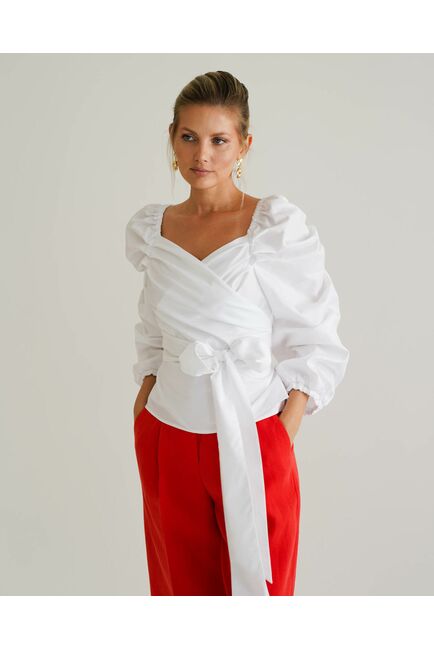 Женская рубашка на запах белая из хлопка сатинового плетения  8551 от byME 