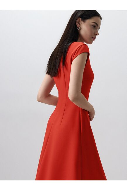 Платье-миди с карманами оранжевое от byME 