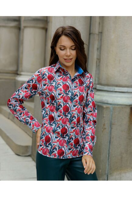 Женская рубашка под пуговицы с супатной застежкой полуприталенная с отделкой принт гранат - 8086 от byME 