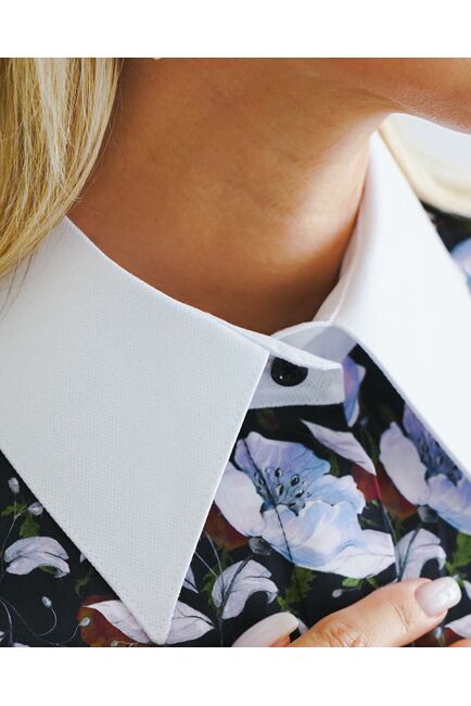 Женская рубашка принт белые маки на тёмном фоне -8541 от byME 