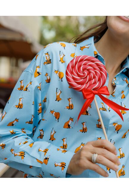 Женская рубашка  прямого силуэта  с лисичками с универсальной манжетой - 8546 от byME 