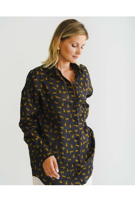 Женская рубашка из крапивы принт золотые леопарды на черном фоне- 8553 от byME 