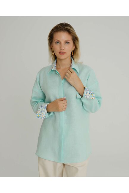 Женская рубашка в оверсайз мятная с отделкой  - 8578 от byME 