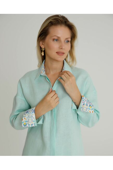 Женская рубашка в оверсайз мятная с отделкой  - 8578 от byME 
