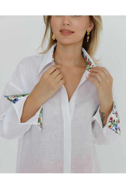 Рубашка льняная женская в белом цвете в прямом силуэте с универсальной манжетой - 8579 от byME 