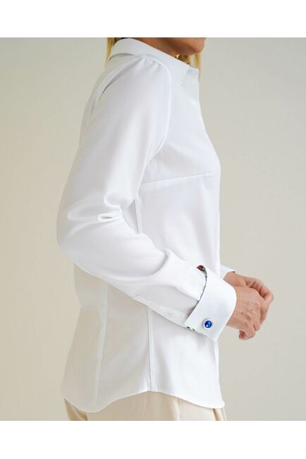 Женская рубашка из хлопка с яркой отделкой ягоды под запонку - 8596 от ByME 