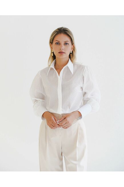 Женская рубашка  белая с пышным рукавом   - 8599 от byME 