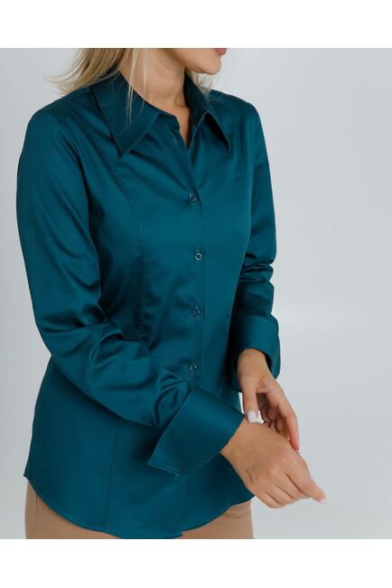 Женская рубашка приталенная под пуговицы в бутылочном цвете из хлопка сатинового плетения - 8603 от byME 
