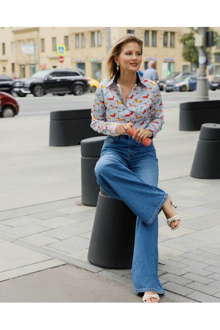 Женская рубашка под пуговицы с супатной застежкой полуприталенная принт таксы в шляпках   8625 от byME 