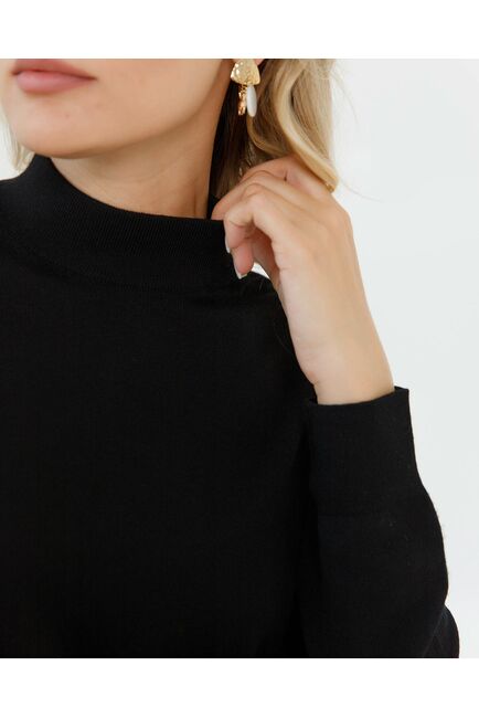 Джемпер из шерсти мериноса тонкой вязки черный от byME 