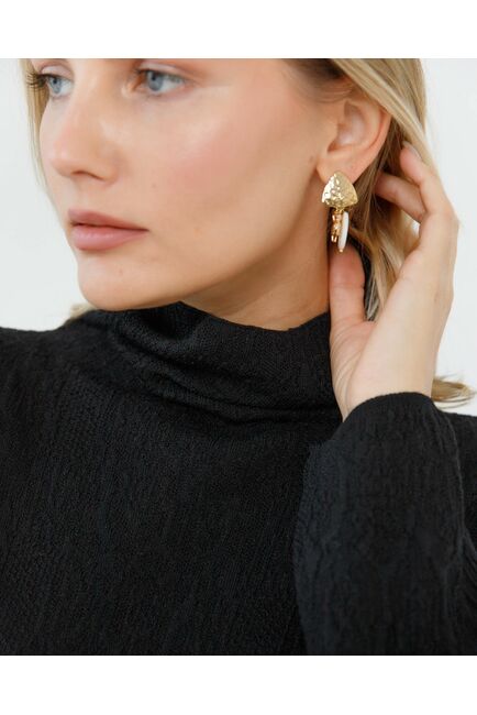 Джемпер из шерсти мериноса тонкой вязки черный фактурный от byME 