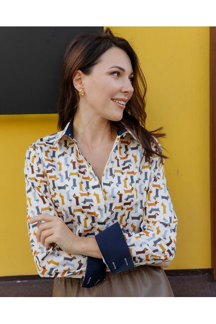 Женская рубашка под пуговицы с супатной застежкой полуприталенная с отделкой принт - 7949 от DoubleCuff 