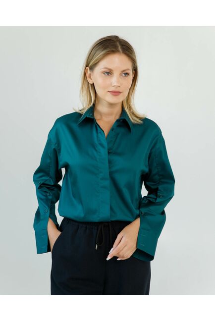 Женская рубашка  прямого кроя бутылочного цвета с пуговицами вдоль рукава 8634 от byME 