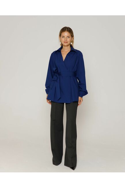 Женская рубашка на запа́х с поясом синяя - 8643 от byME 