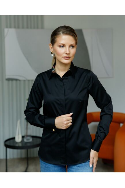 Женская рубашка в полуприталенном силуэте с отделкой цветы под запонку-8683 от byME 