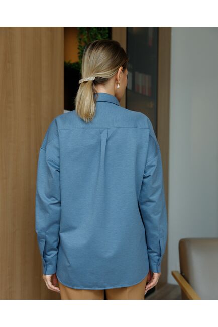 Женская рубашка-8695 в прямом силуэте с универсальной манжетой от byME 