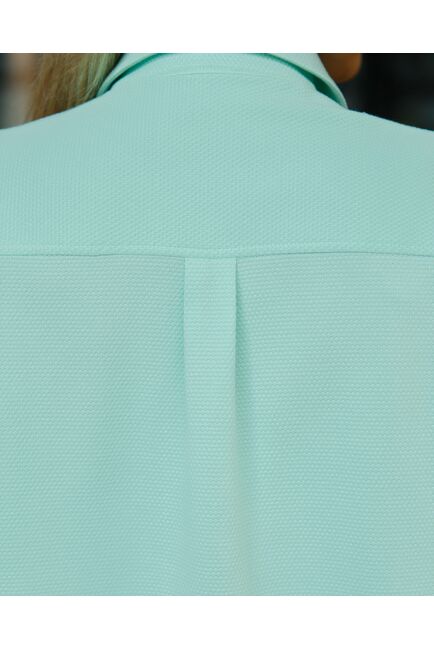 Рубашка в прямом силуэте в мятном цвете фактурной ткани 8697 от byME 