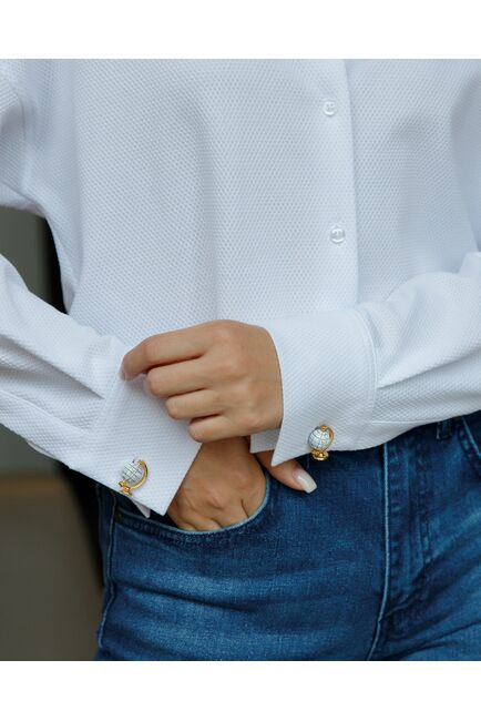 Женская рубашка в прямом силуэте из фактурной ткани - 8698 от byME 