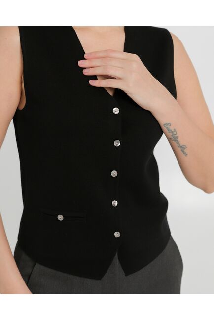 Жилет женский из шерсти мериноса тонкой вязки черный от byME 