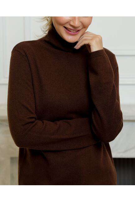Водолазка из шерсти мериноса тонкой вязки коричневая от byME 