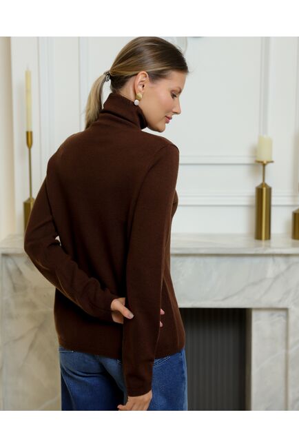 Водолазка из шерсти мериноса тонкой вязки коричневая от byME 
