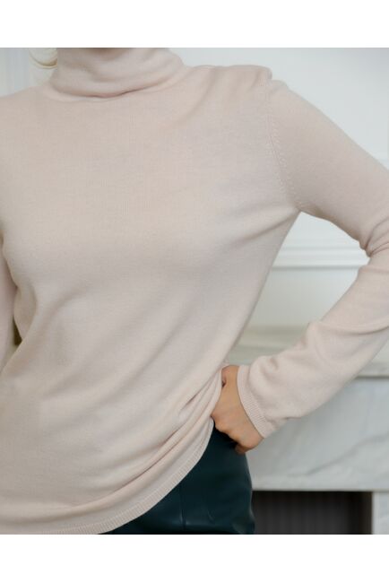 Водолазка из шерсти мериноса тонкой вязки белая от byME 