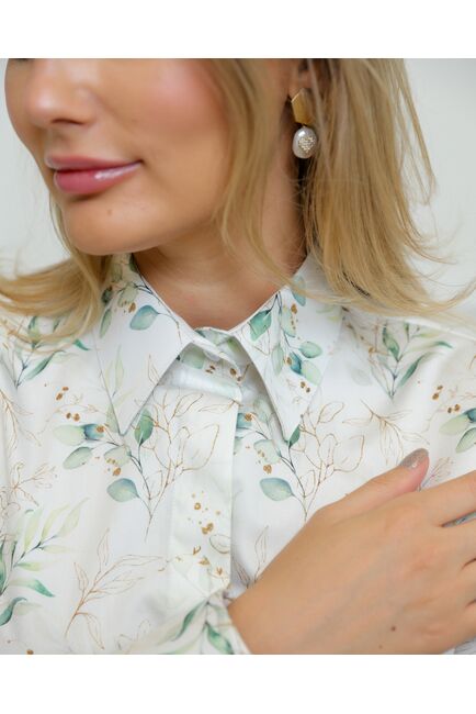 Женская рубашка из хлопа под запонки с принтом зеленые и золотистые веточки - 8719 от byME 
