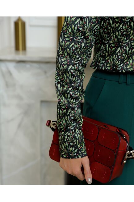 Женская рубашка из хлопка с принтом кофейные зерна с листочками - 8720 от byME 