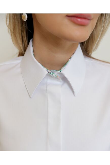 Женская рубашка из хлопка белая под запонки с отделкой птички в цветах - 8723 от byME 