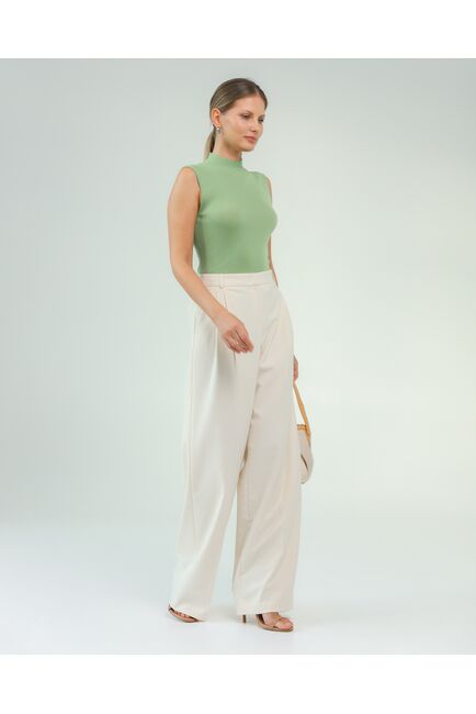 Топ из шерсти мериноса тонкой вязки и шелка Mulberry зеленый-02B2430-verdancy от byME 