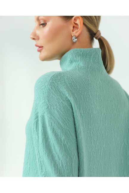 Джемпер из шерсти мериноса тонкой вязки  фактурный зеленый от byME 
